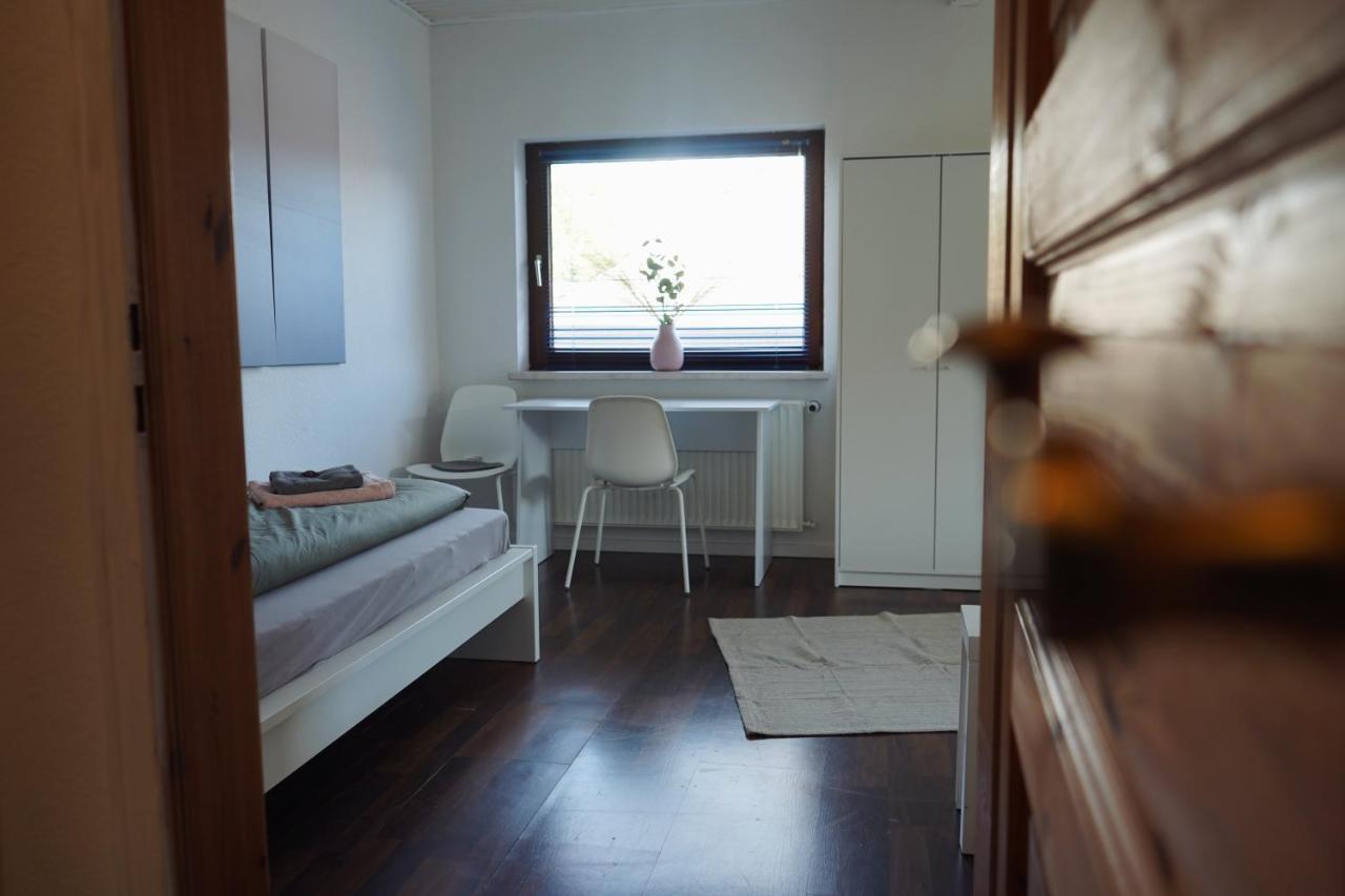 Apartamento Unique: Geraeumig - Bhf-Nah - Parkplatz - Netflix Brema Exterior foto